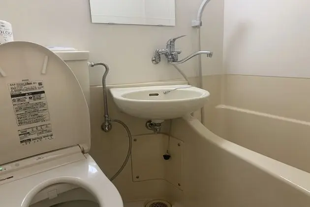 Tek Kişilik Oda, Sigara İçilebilir