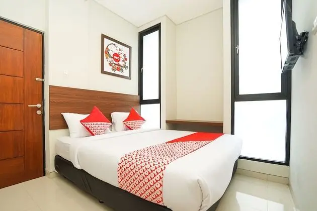 Standard Tek Büyük Yataklı Oda