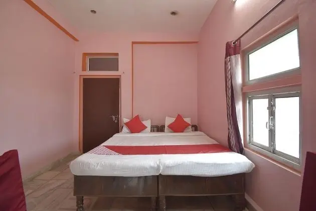 Tek Büyük veya İki Ayrı Yataklı Oda