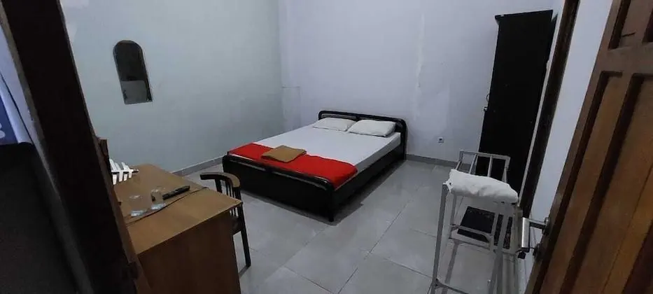 Standard Tek Büyük Yataklı Oda