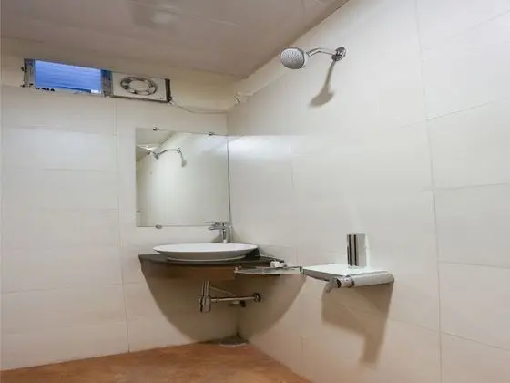 Tek Büyük veya İki Ayrı Yataklı Oda