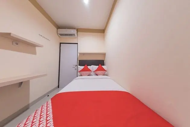 Standard Tek Büyük Yataklı Oda