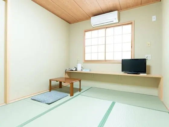 Traditional İki Ayrı Yataklı Oda, Sigara İçilmez, Ortak Banyo (Japanese Style)