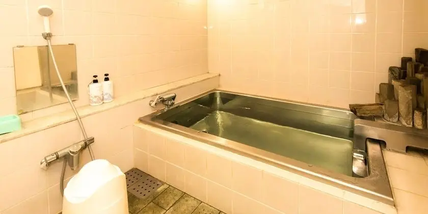 Traditional Üç Kişilik Oda, Sigara İçilmez, Ortak Banyo (Japanese Style)