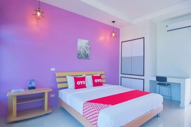 Deluxe Tek Büyük Yataklı Oda, Havuz Manzaralı