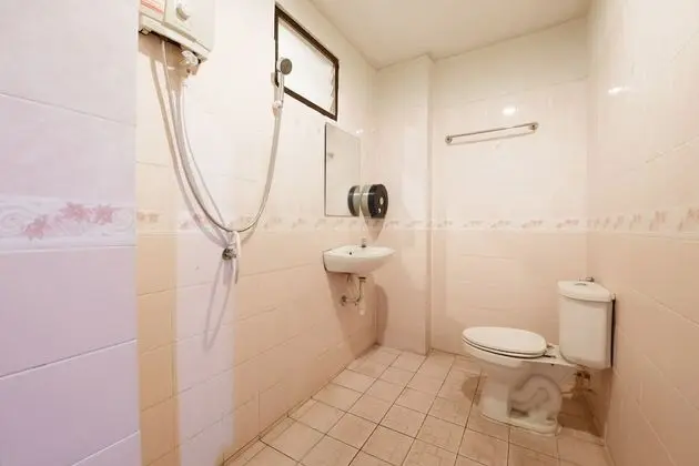 Standard Tek Büyük Yataklı Oda