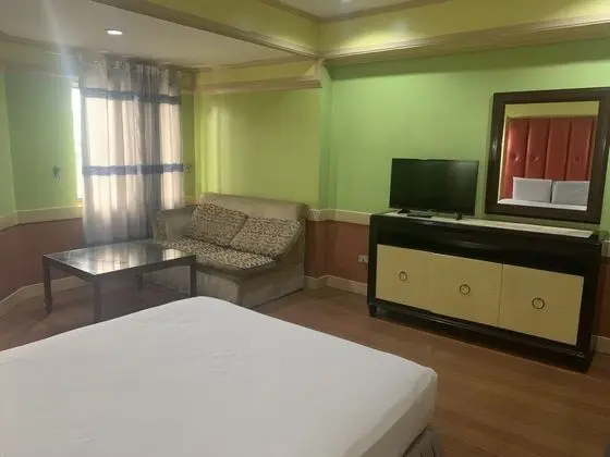 Deluxe Tek Büyük Yataklı Oda