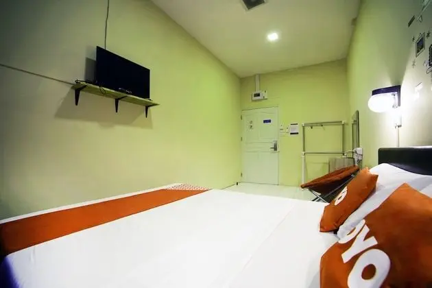 Premium Tek Büyük Yataklı Oda, Ortak Banyo