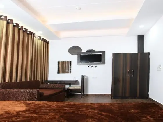 Tek Büyük veya İki Ayrı Yataklı Oda