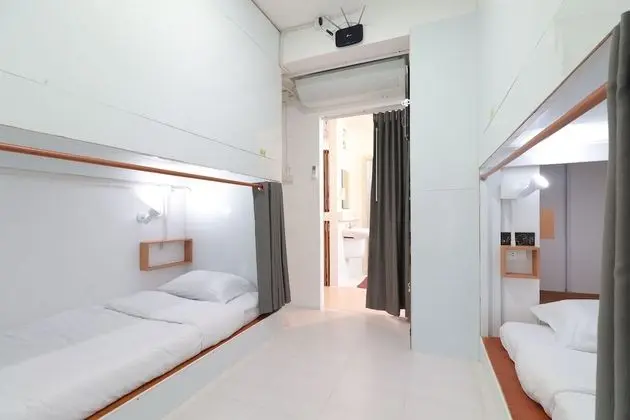 Ortak Ranzalı Oda, Sadece kadınlar için