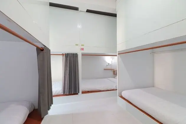 Ortak Ranzalı Oda, Sadece kadınlar için