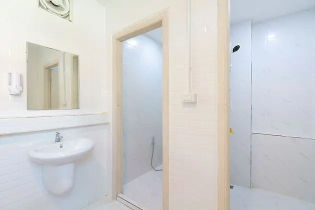 Ortak Ranzalı Oda, Sadece kadınlar için
