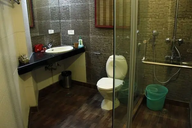 Standard Tek Büyük veya İki Ayrı Yataklı Oda, 1 Çift Kişilik Yatak, Özel Banyo