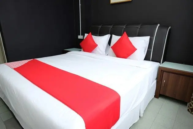 Oda Deluxe King Bed