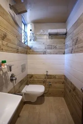 Standard Tek Büyük veya İki Ayrı Yataklı Oda, 1 Çift Kişilik Yatak, Özel Banyo
