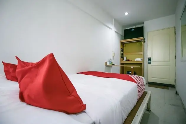 Premium Tek Büyük Yataklı Oda, Ortak Banyo