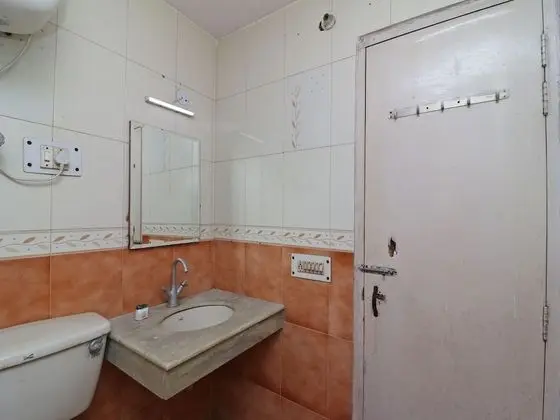 Standard Tek Büyük veya İki Ayrı Yataklı Oda, 1 Çift Kişilik Yatak, Özel Banyo