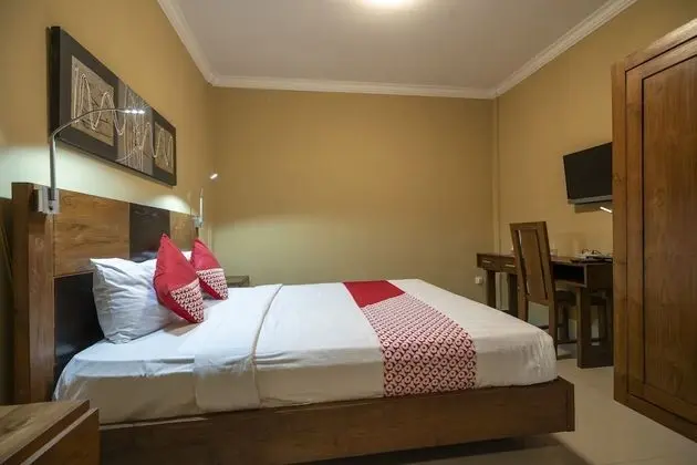 Standard Tek Büyük Yataklı Oda