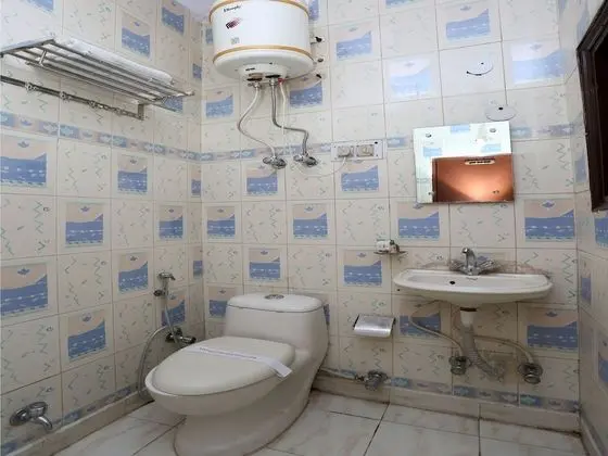 Standard Tek Büyük veya İki Ayrı Yataklı Oda, 1 Çift Kişilik Yatak, Özel Banyo