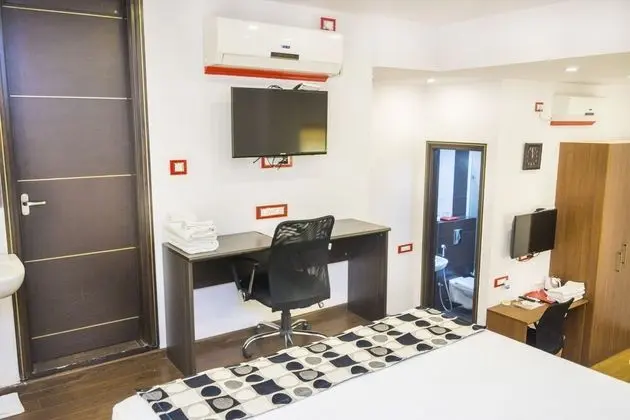 Tek Büyük veya İki Ayrı Yataklı Oda
