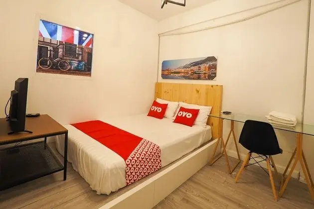 Premium Tek Büyük Yataklı Oda, Ortak Banyo