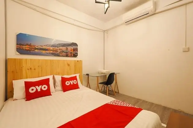 Premium Tek Büyük Yataklı Oda, Ortak Banyo