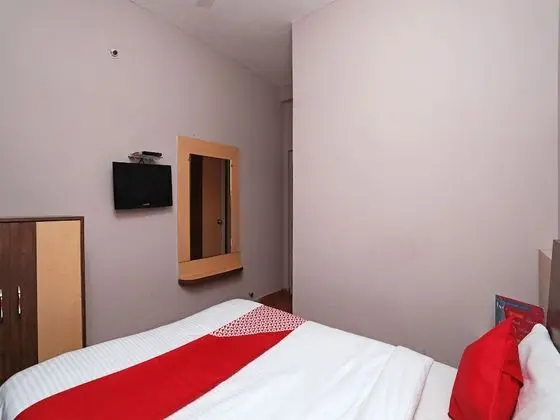 Tek Büyük Yataklı Oda, 1 Büyük (Queen) Boy Yatak