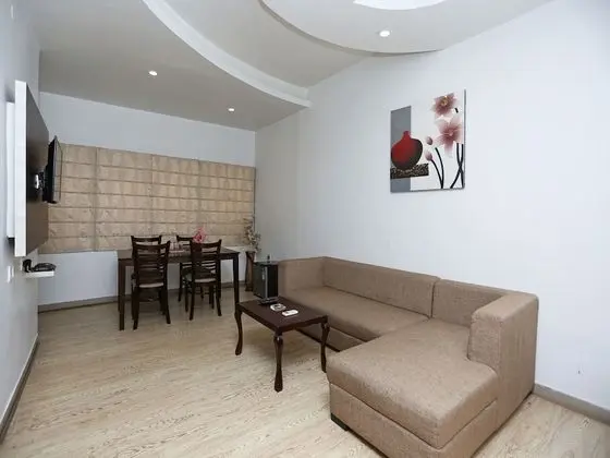 Tek Büyük veya İki Ayrı Yataklı Oda
