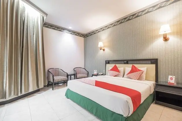 Deluxe Tek Büyük Yataklı Oda