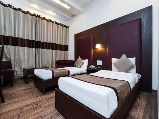 Deluxe Tek Büyük veya İki Ayrı Yataklı Oda