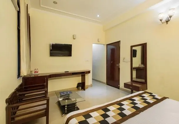 Standard Tek Büyük veya İki Ayrı Yataklı Oda, 1 Çift Kişilik Yatak, Özel Banyo