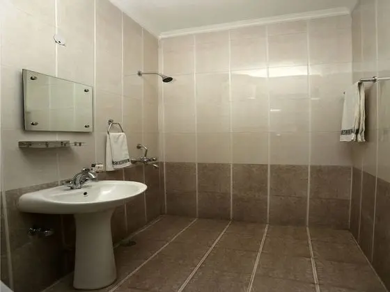 Tek Büyük veya İki Ayrı Yataklı Oda