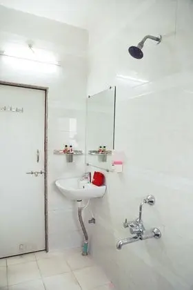 Standard Tek Büyük veya İki Ayrı Yataklı Oda, 1 Çift Kişilik Yatak, Özel Banyo