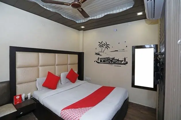 Basic Tek Büyük Yataklı Oda