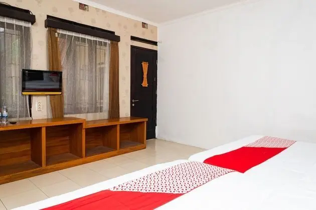 Family Tek Büyük Yataklı Oda