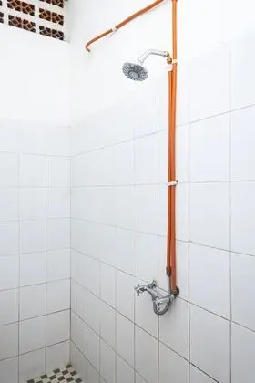 Family Tek Büyük Yataklı Oda