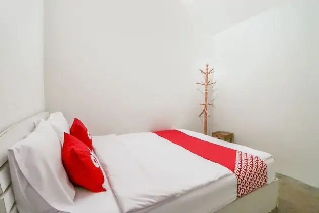 Premium Tek Büyük Yataklı Oda, Ortak Banyo