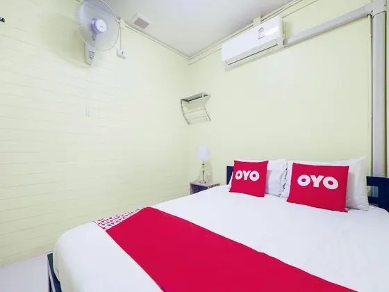 Premium Tek Büyük Yataklı Oda, Ortak Banyo