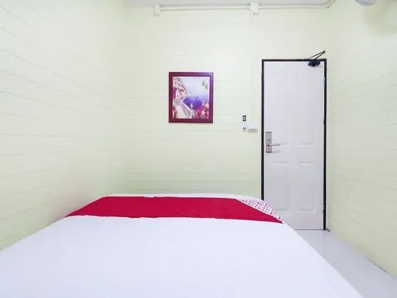 Premium Tek Büyük Yataklı Oda, Ortak Banyo