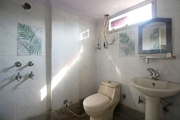 Standard Tek Büyük veya İki Ayrı Yataklı Oda, 1 Çift Kişilik Yatak, Özel Banyo
