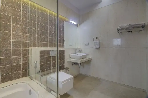 Deluxe Tek Büyük veya İki Ayrı Yataklı Oda