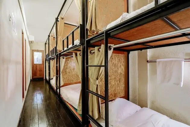 Ortak Ranzalı Oda, Sadece kadınlar için