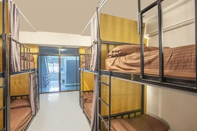 Ortak Ranzalı Oda, Sadece kadınlar için