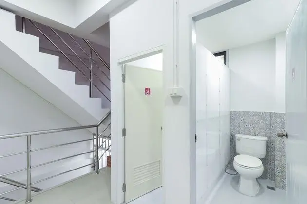 Ortak Ranzalı Oda, Sadece kadınlar için