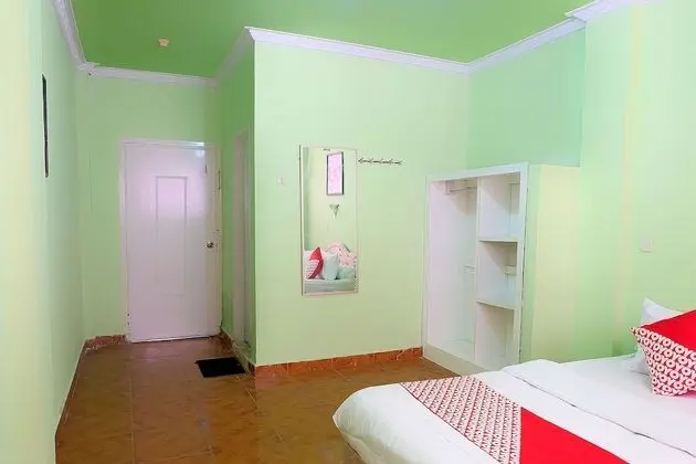 Standard Tek Büyük Yataklı Oda