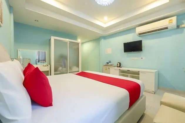 Deluxe Tek Büyük Yataklı Oda