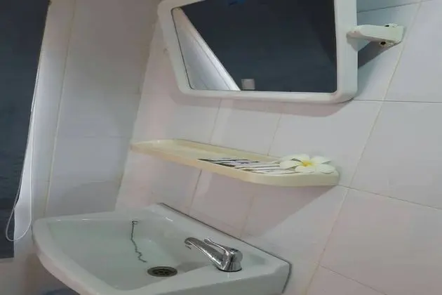 Basic Tek Büyük Yataklı Oda