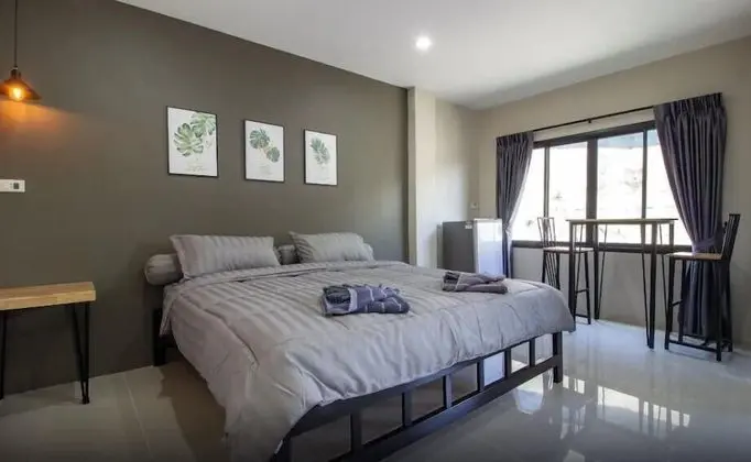Deluxe Tek Büyük Yataklı Oda