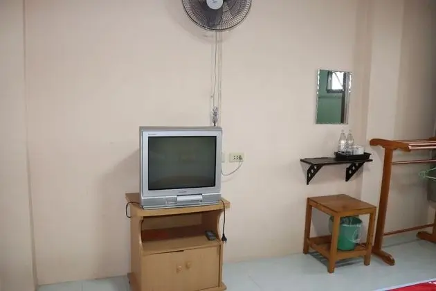 Basic Tek Büyük Yataklı Oda