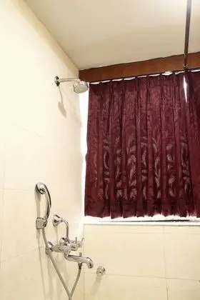Standard Tek Büyük veya İki Ayrı Yataklı Oda, 1 Çift Kişilik Yatak, Özel Banyo